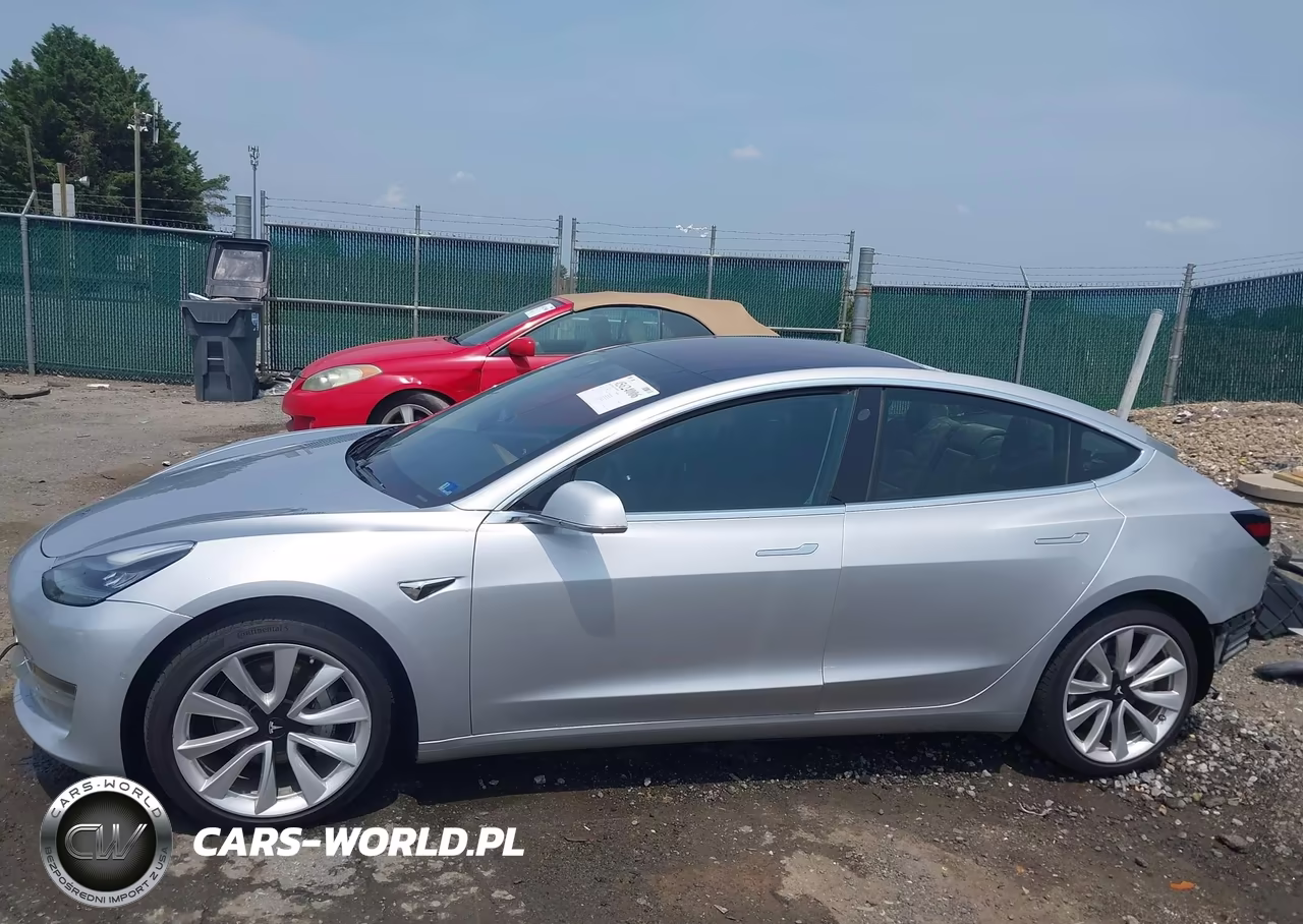 2018 Tesla Model 3 Long Range-Mid Range VIN:5YJ3E1EA5JF060865 - 15