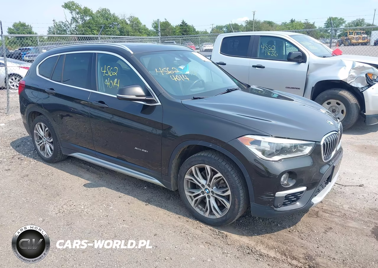 2016 BMW X1 xDrive28I – zdjęcie 1 z 17
