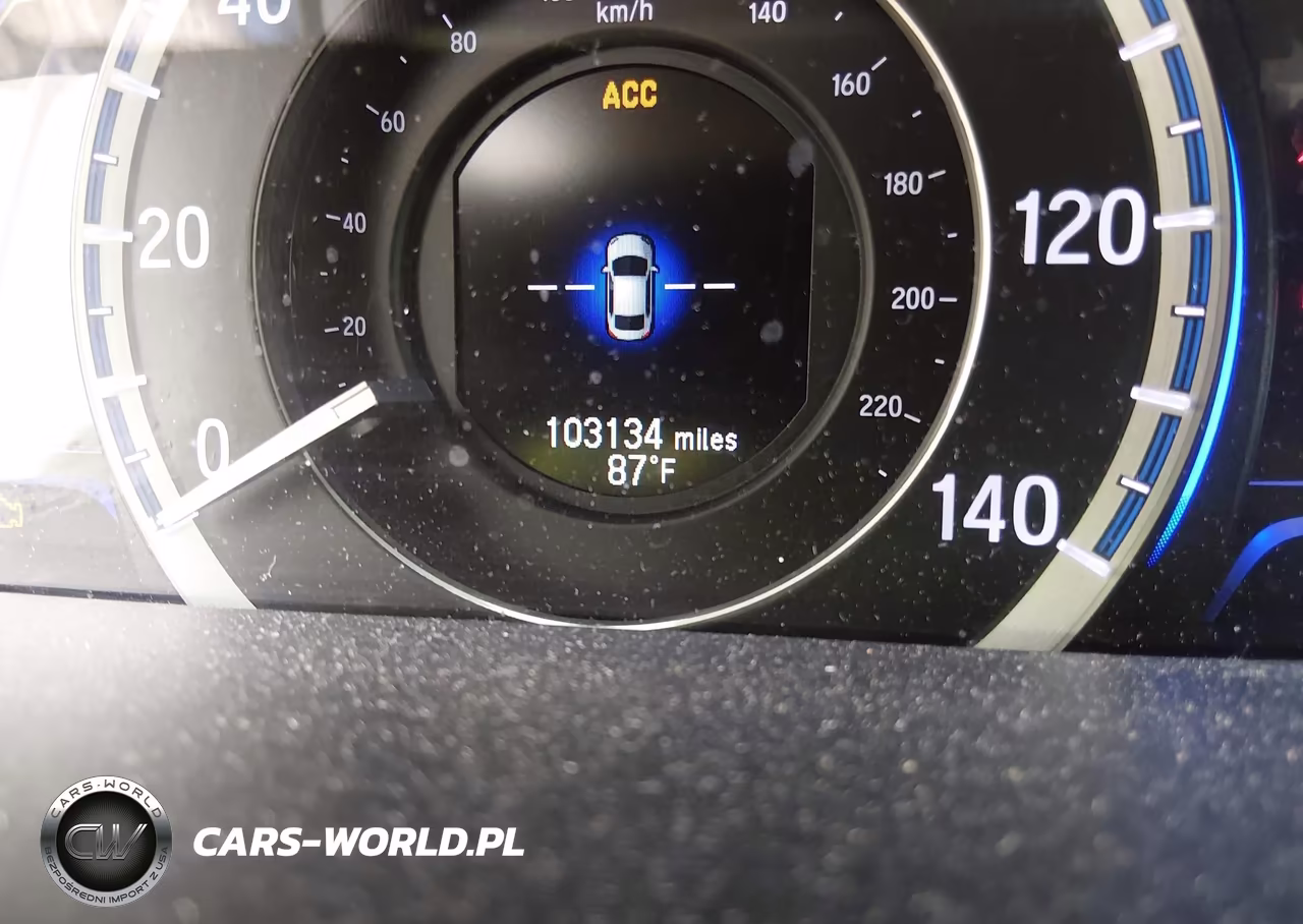 2015 Honda Accord Hybrid Touring VIN:1HGCR6F79FA002540 - 15