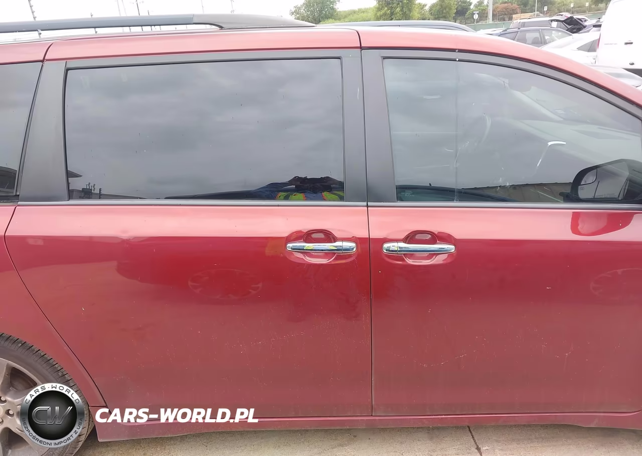 2016 Toyota Sienna Se 8 Passenger VIN:5TDXK3DCXGS763715 - 13