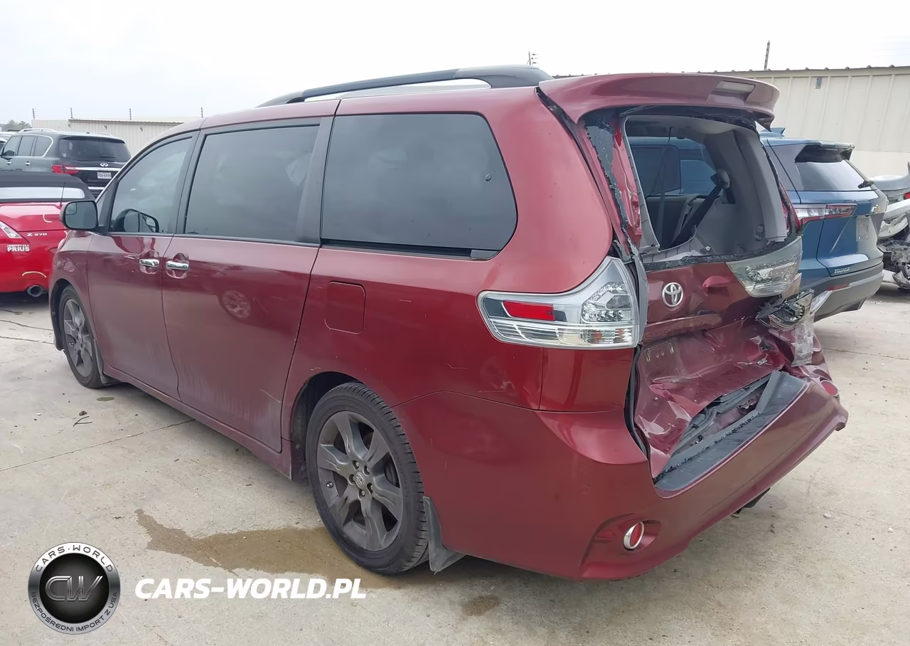 2016 Toyota Sienna Se 8 Passenger VIN:5TDXK3DCXGS763715 - 3