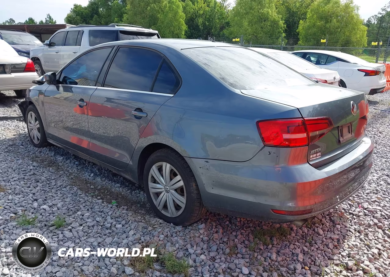 2017 Volkswagen Jetta S VIN:3VW2B7AJ3HM372635 - 3