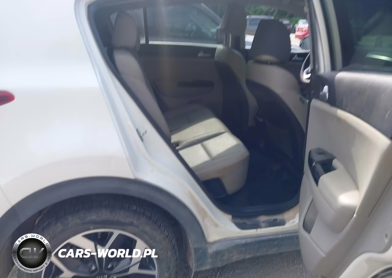 2020 Kia Sportage Ex VIN:KNDPNCAC4L7752208 - 8
