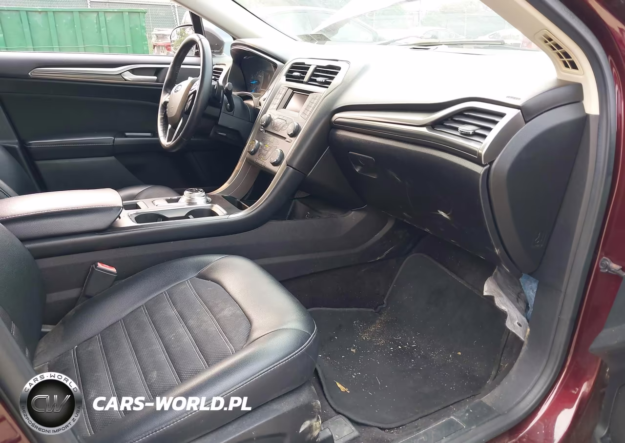 2017 Ford Fusion Se VIN:3FA6P0T91HR225609 - 5