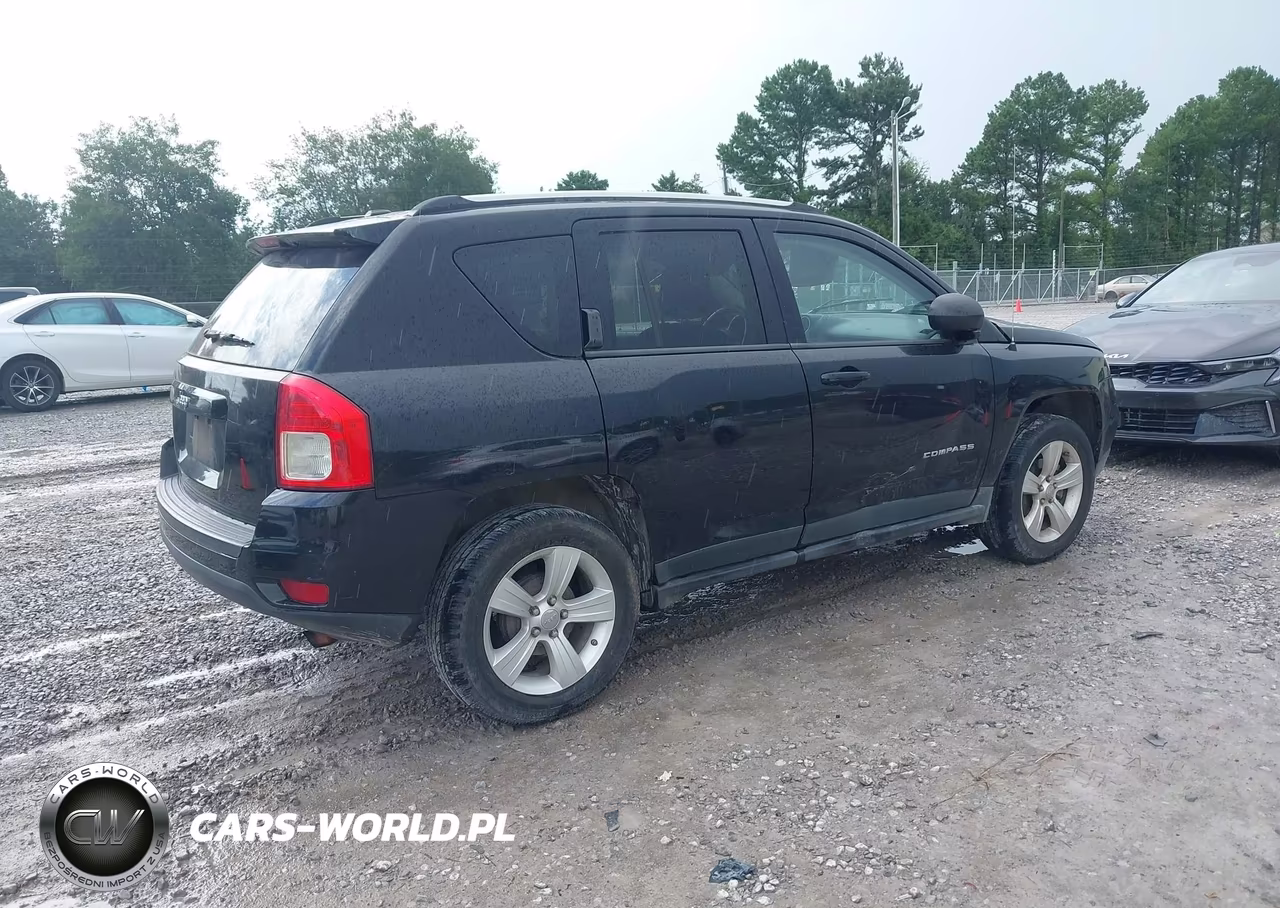 2012 Jeep Compass Sport VIN:1C4NJCBA8CD605388 - 4