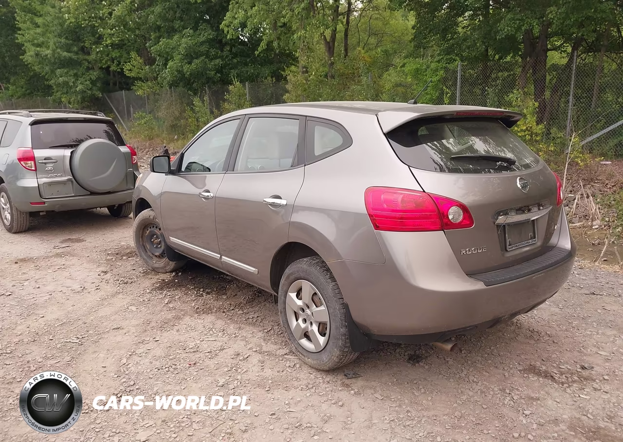 2011 Nissan Rogue S VIN:JN8AS5MV5BW686932 - 3