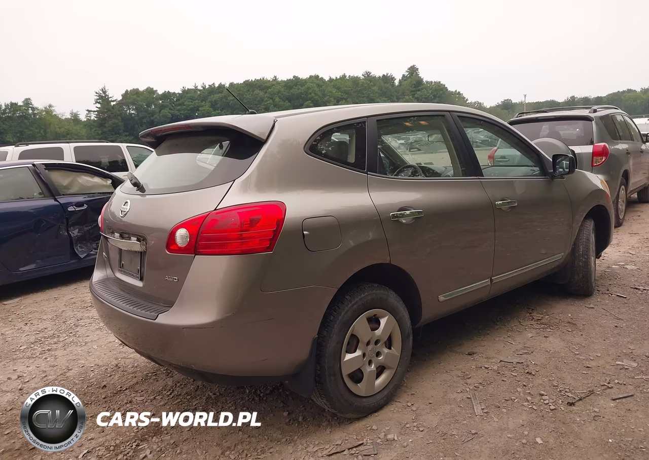 2011 Nissan Rogue S VIN:JN8AS5MV5BW686932 - 4