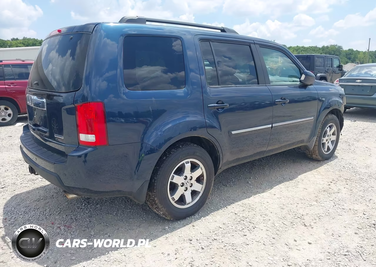 2009 Honda Pilot Touring VIN:5FNYF48949B047610 - 4