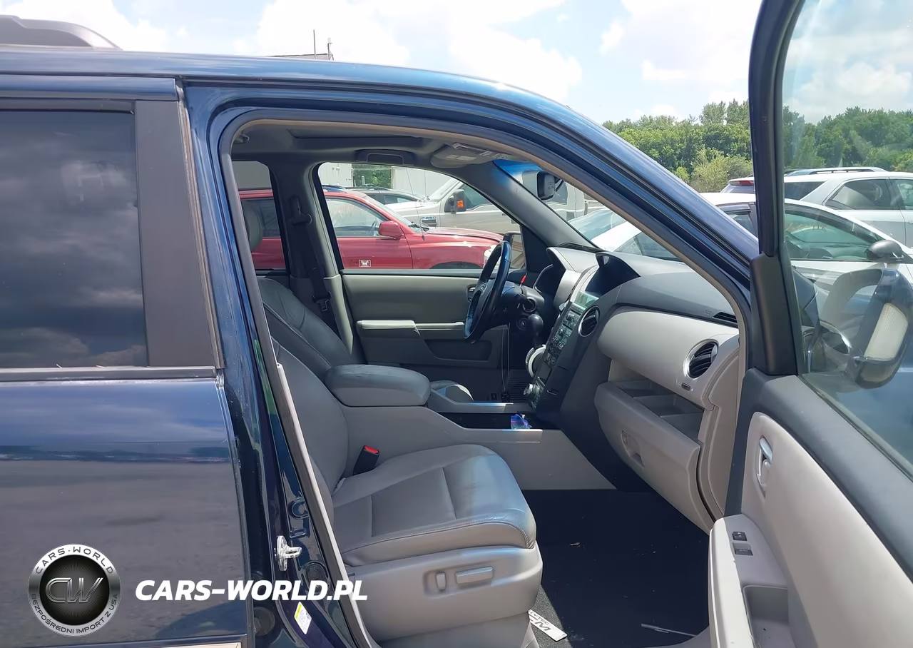2009 Honda Pilot Touring VIN:5FNYF48949B047610 - 5