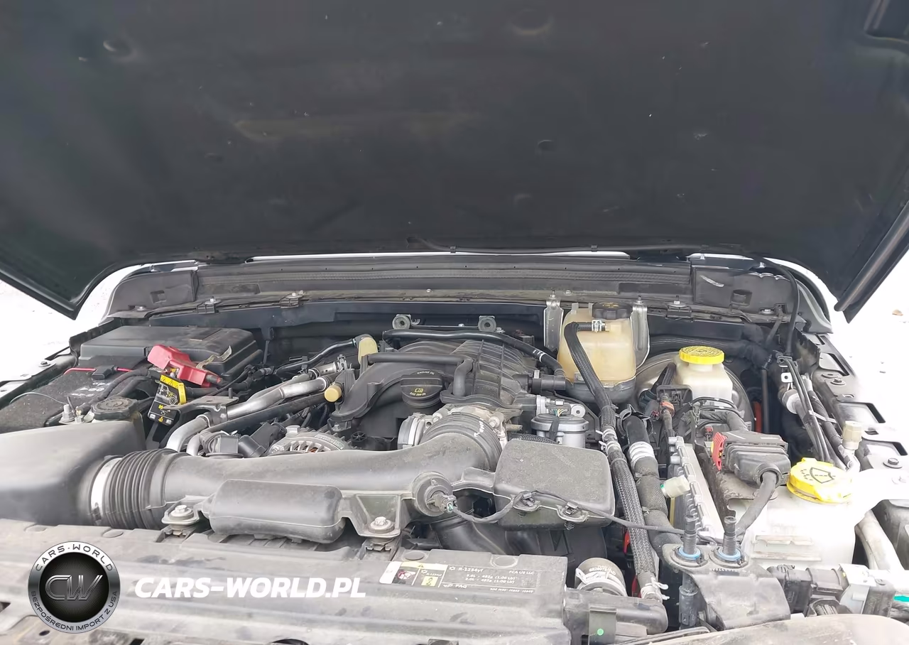 2020 Jeep Wrangler Unlimited Sport Altitude 4X4 VIN:1C4HJXDG3LW107111 - 10