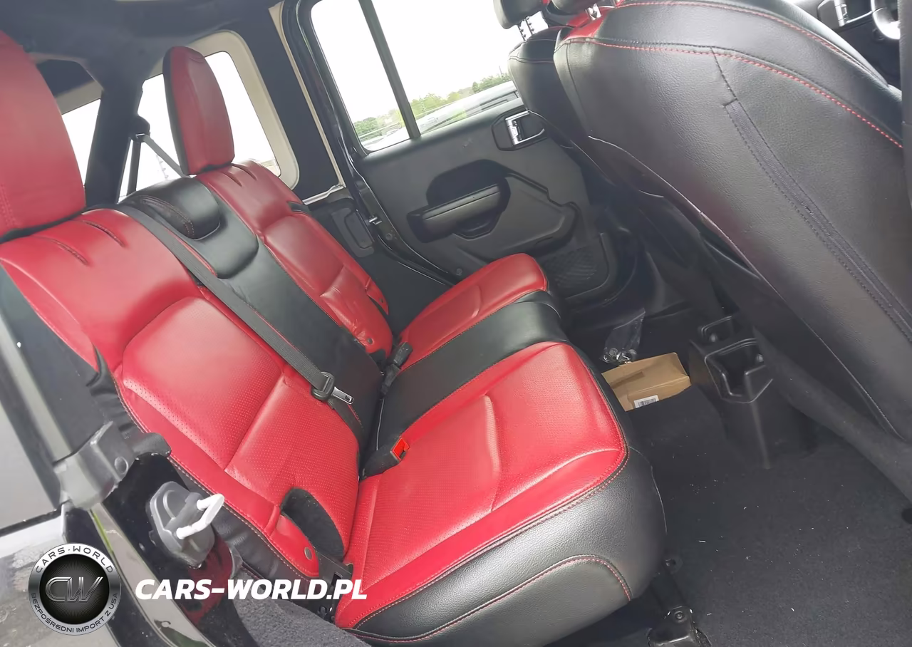 2020 Jeep Wrangler Unlimited Sport Altitude 4X4 VIN:1C4HJXDG3LW107111 - 8