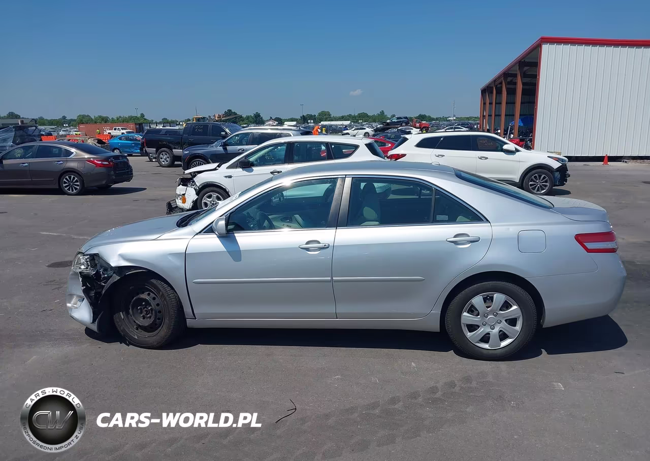 2010 Toyota Camry Le VIN:4T1BF3EK8AU004256 - 14