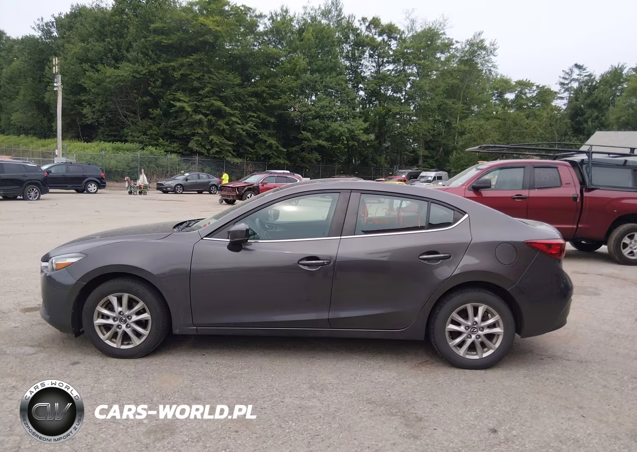 2018 Mazda Mazda3 Sport VIN:3MZBN1U70JM179224 - 14