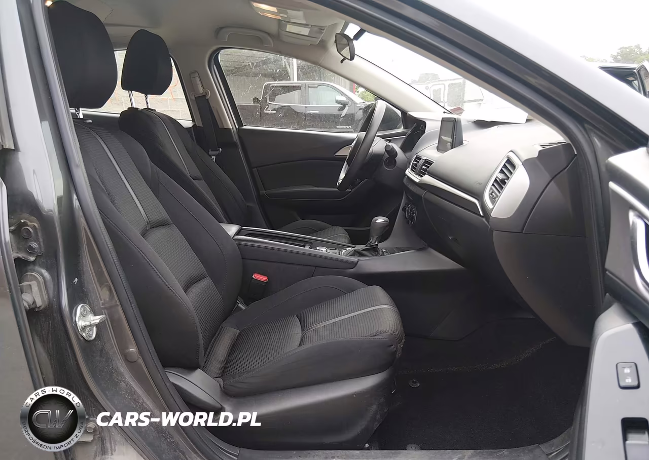 2018 Mazda Mazda3 Sport VIN:3MZBN1U70JM179224 - 5