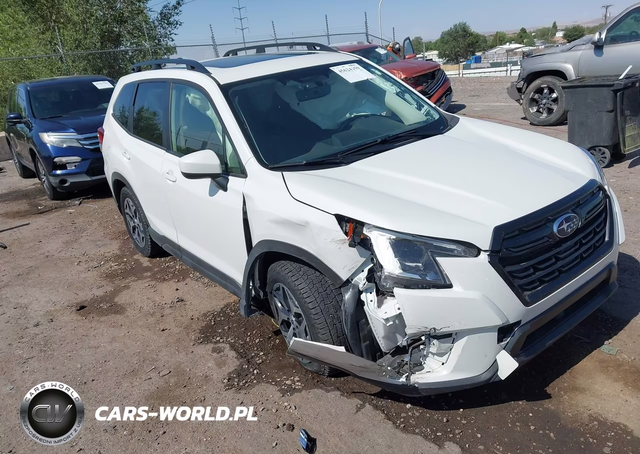 2024 Subaru Forester Premium – zdjęcie 1 z 16