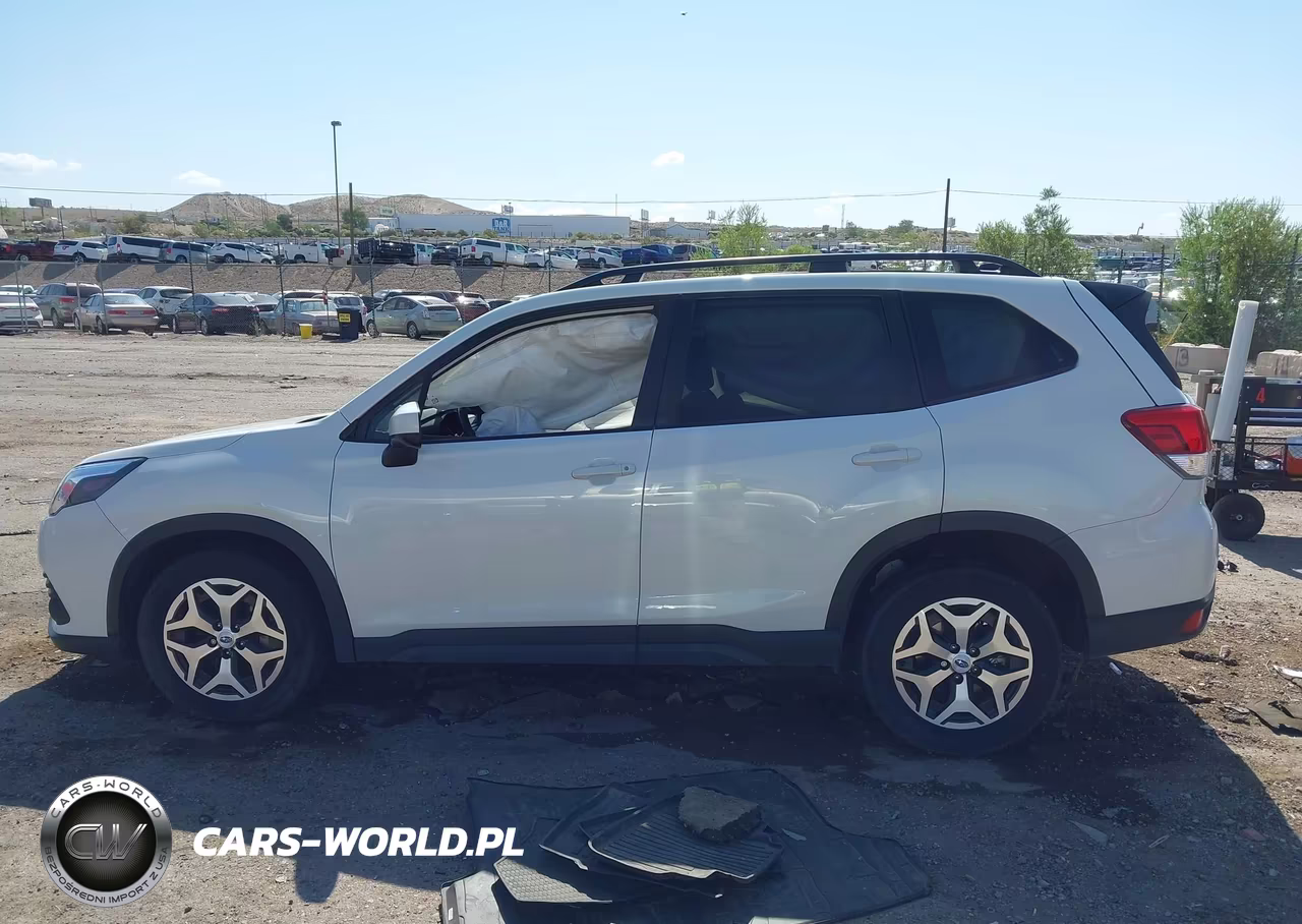 2024 Subaru Forester Premium VIN:JF2SKACC5RH453609 - 14