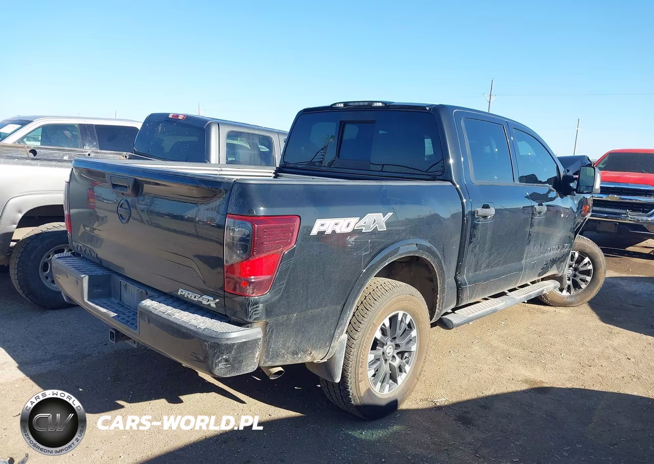 2019 Nissan Titan Pro-4X VIN:1N6AA1E51KN528337 - 4