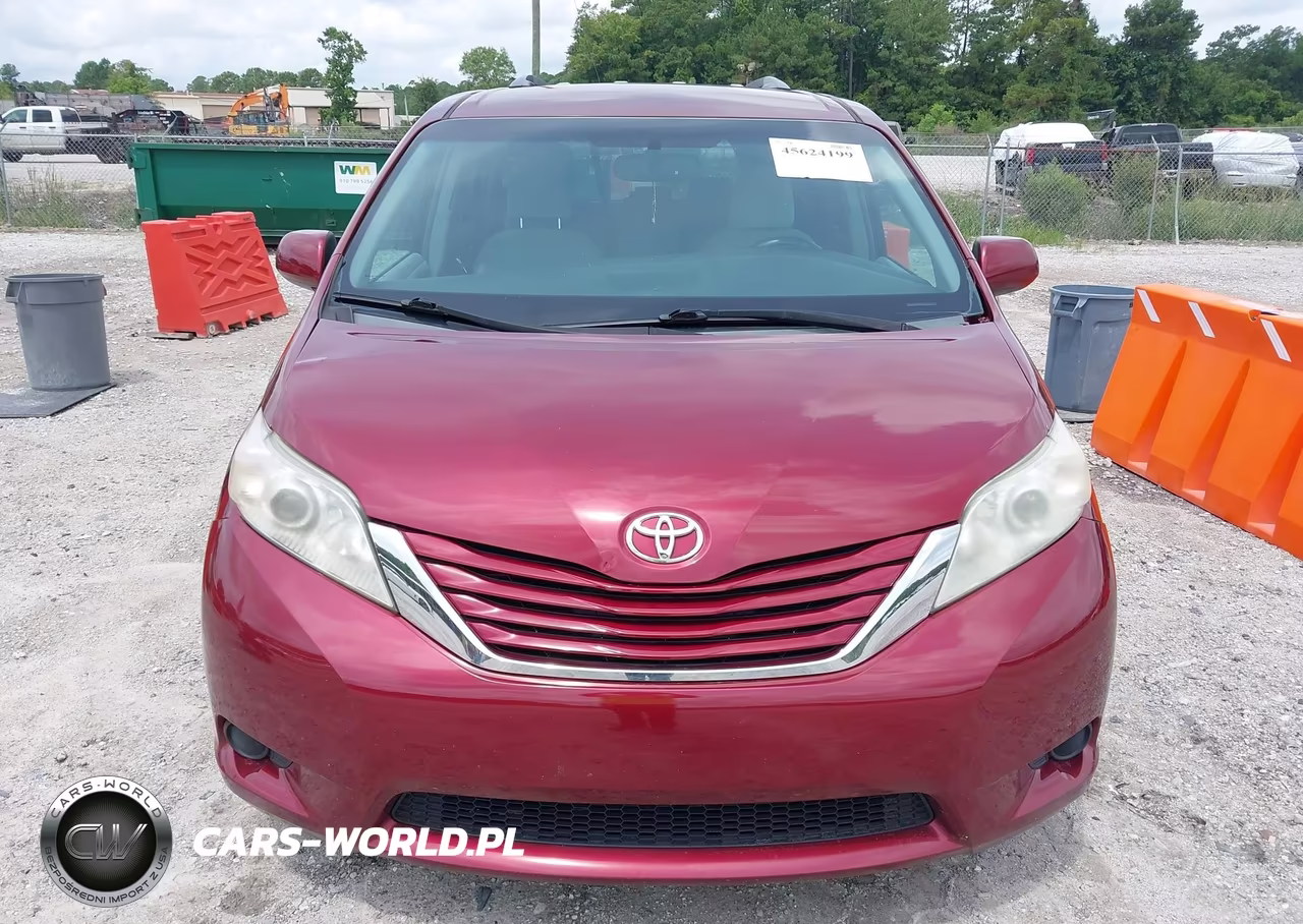 2016 Toyota Sienna Le 8 Passenger VIN:5TDKK3DC7GS693391 - 12