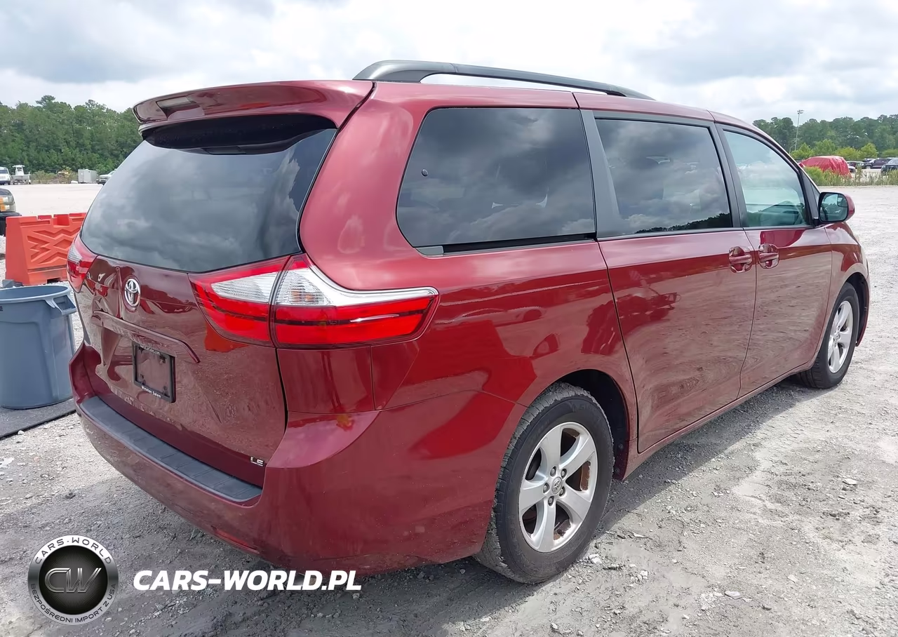2016 Toyota Sienna Le 8 Passenger VIN:5TDKK3DC7GS693391 - 4