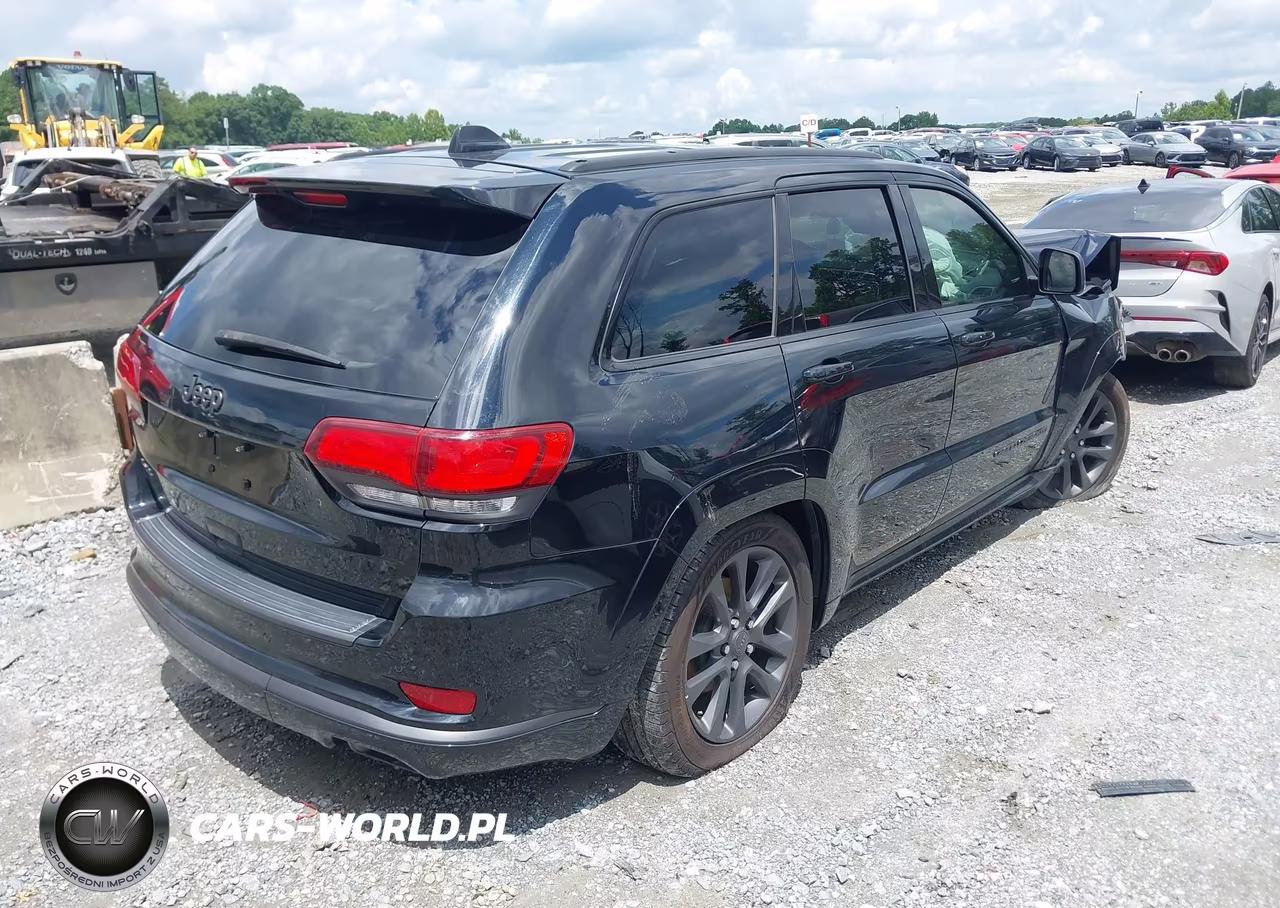 2018 Jeep Grand Cherokee High Altitude 4X4 VIN:1C4RJFCGXJC336528 - 4