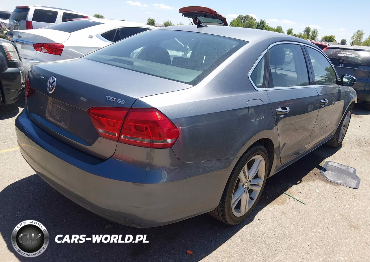2014 Volkswagen Passat 1.8T Se VIN:1VWBS7A32EC120776 - 4