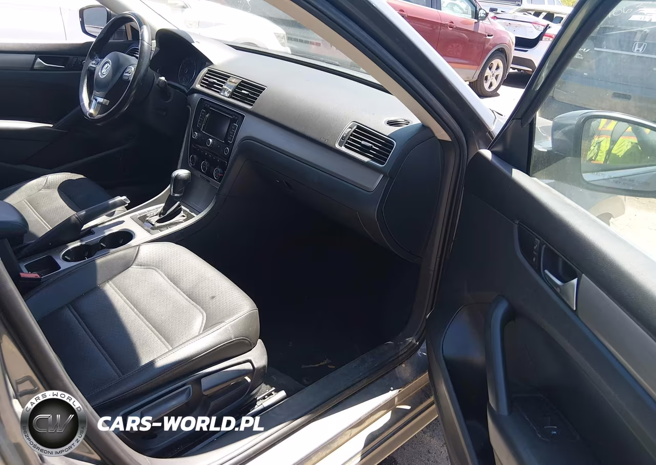 2014 Volkswagen Passat 1.8T Se VIN:1VWBS7A32EC120776 - 5