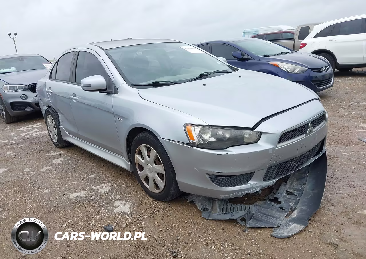 2015 Mitsubishi Lancer Es – zdjęcie 1 z 11