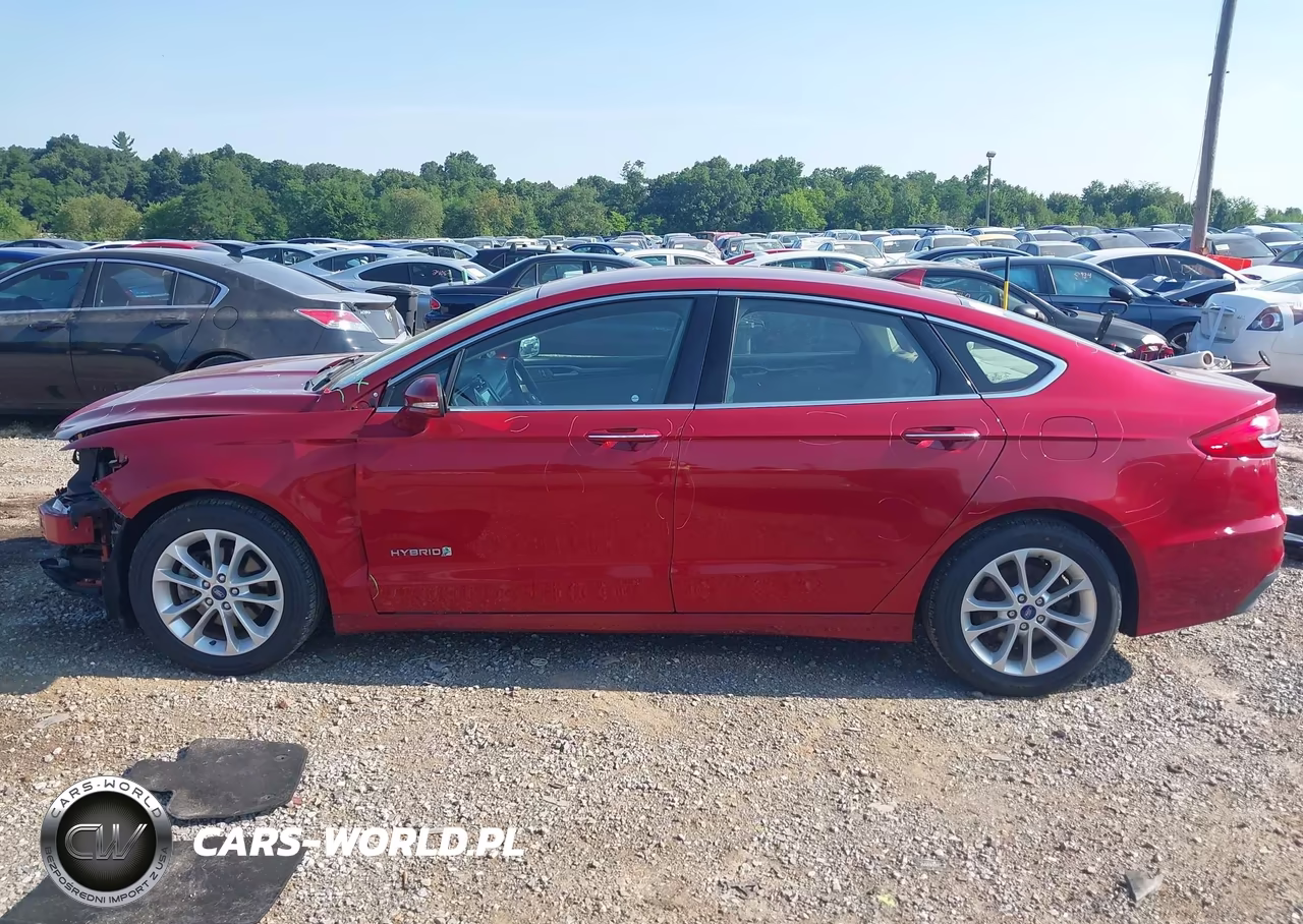 2019 Ford Fusion Hybrid Sel VIN:3FA6P0MU6KR123670 - 14