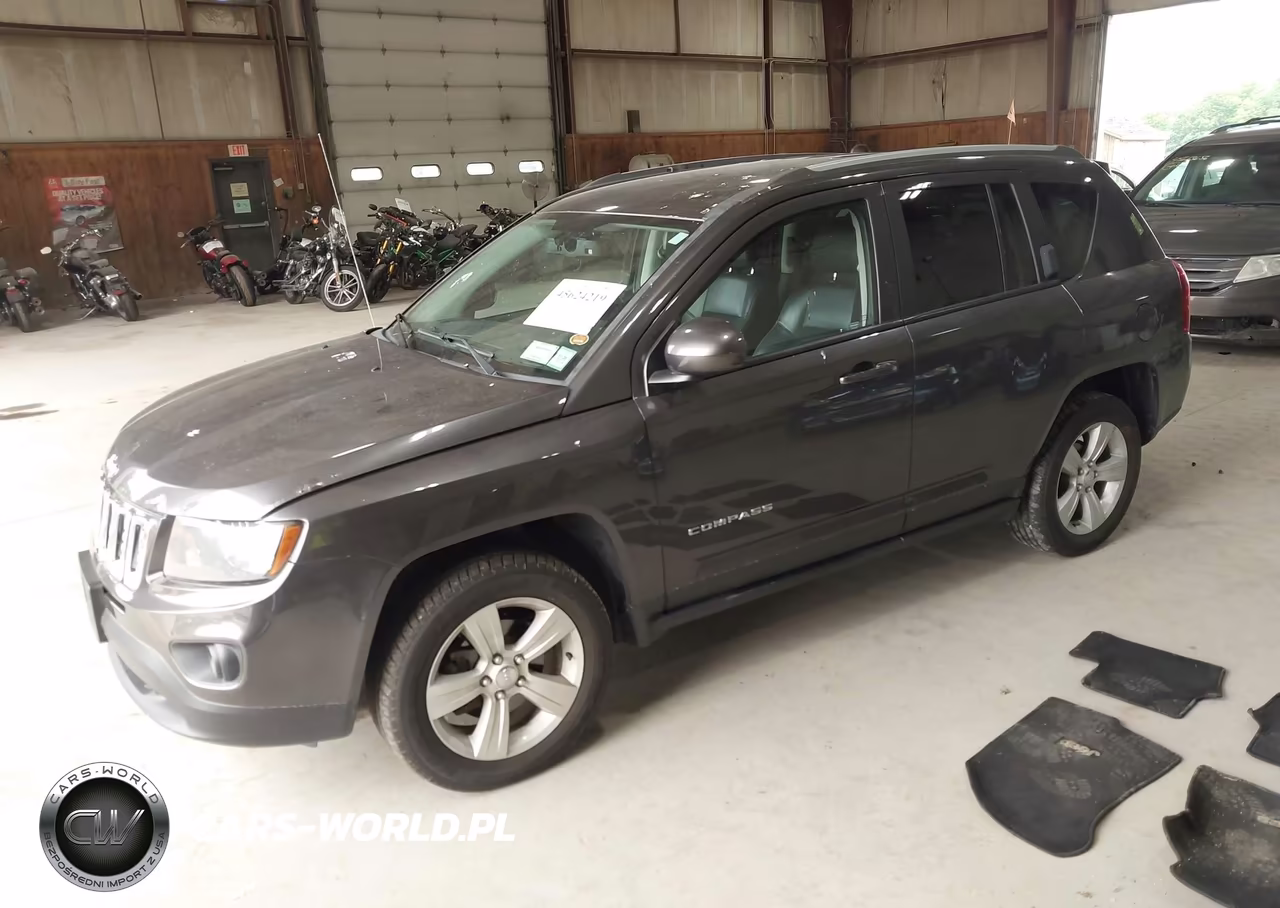2016 Jeep Compass Latitude VIN:1C4NJDEB0GD757553 - 2