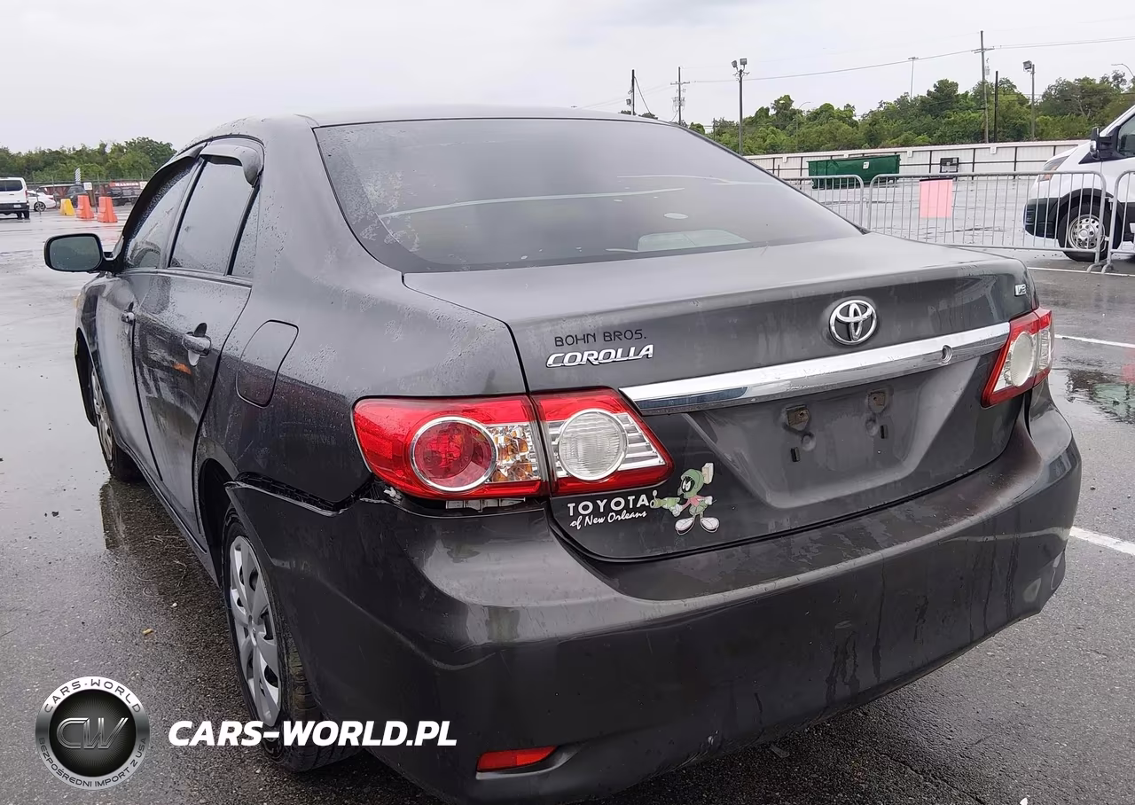 2011 Toyota Corolla Le VIN:JTDBU4EE5B9163699 - 3