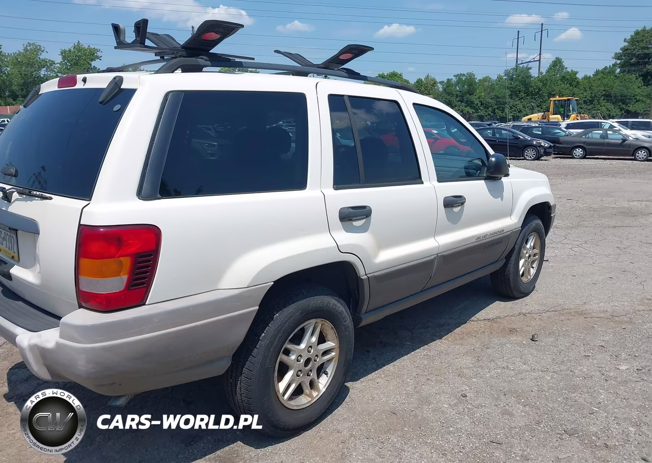 2004 Jeep Grand Cherokee Laredo VIN:1J8GW48S14C404433 - 4