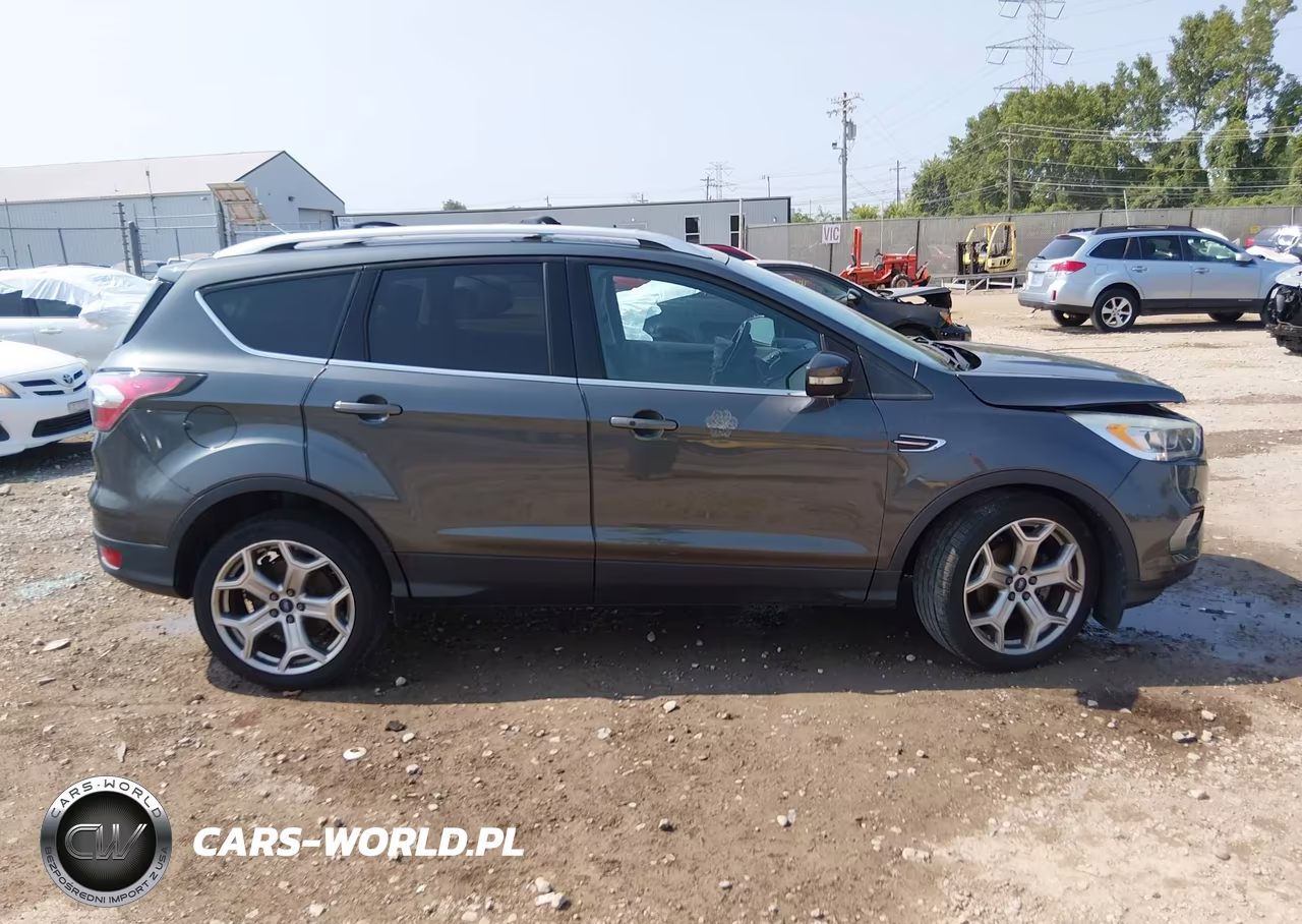 2017 Ford Escape Titanium VIN:1FMCU0JD6HUA04346 - 13