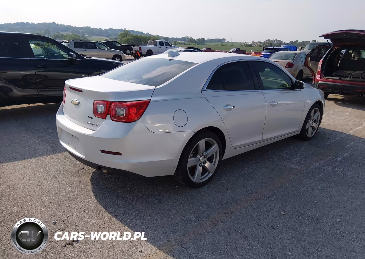 2015 Chevrolet Malibu 2Lz VIN:1G11G5SX0FF253342 - 4
