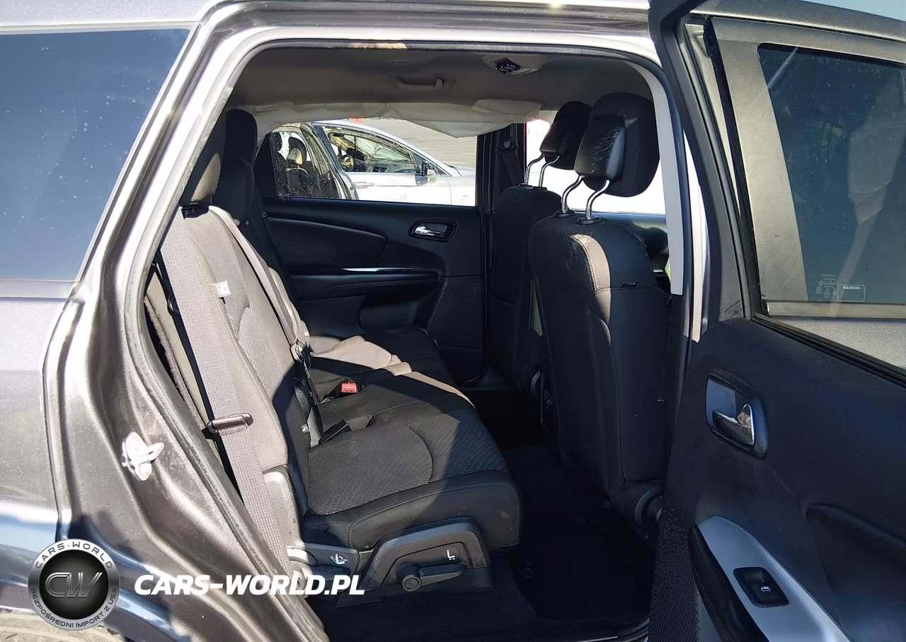 2019 Dodge Journey Se VIN:3C4PDCBB6KT794379 - 8