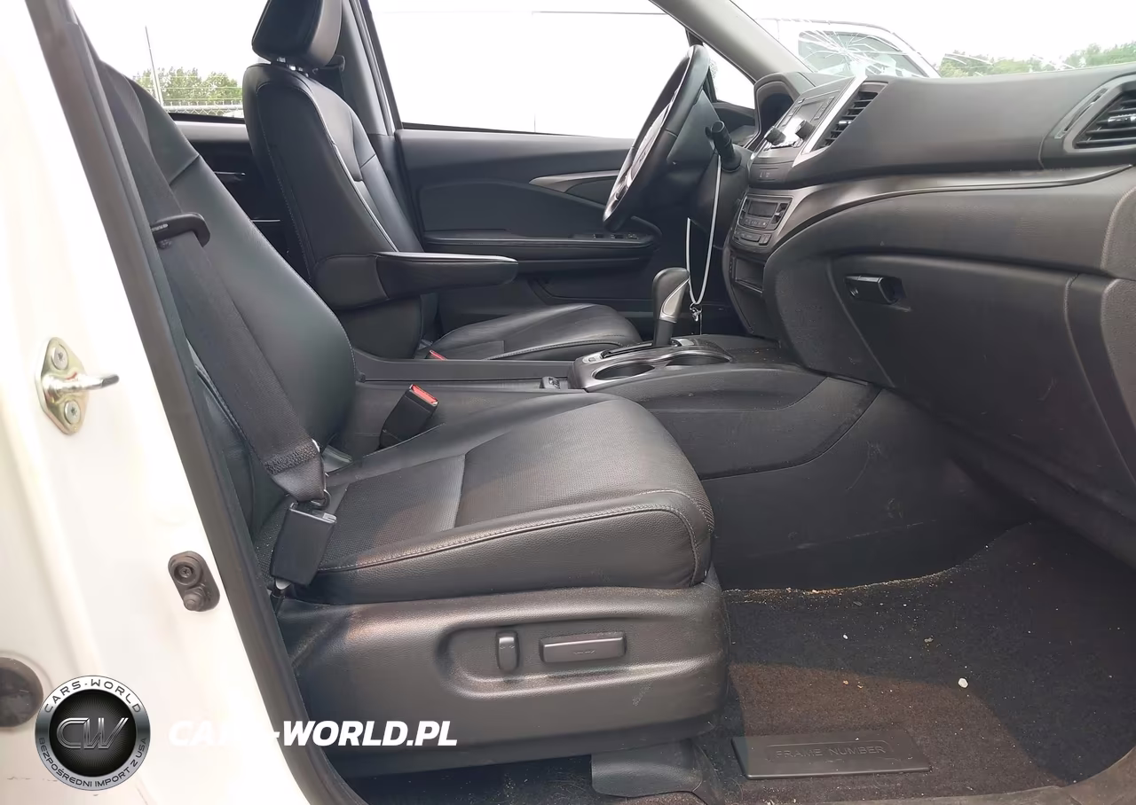 2017 Honda Ridgeline Rtl VIN:5FPYK3F53HB024752 - 5