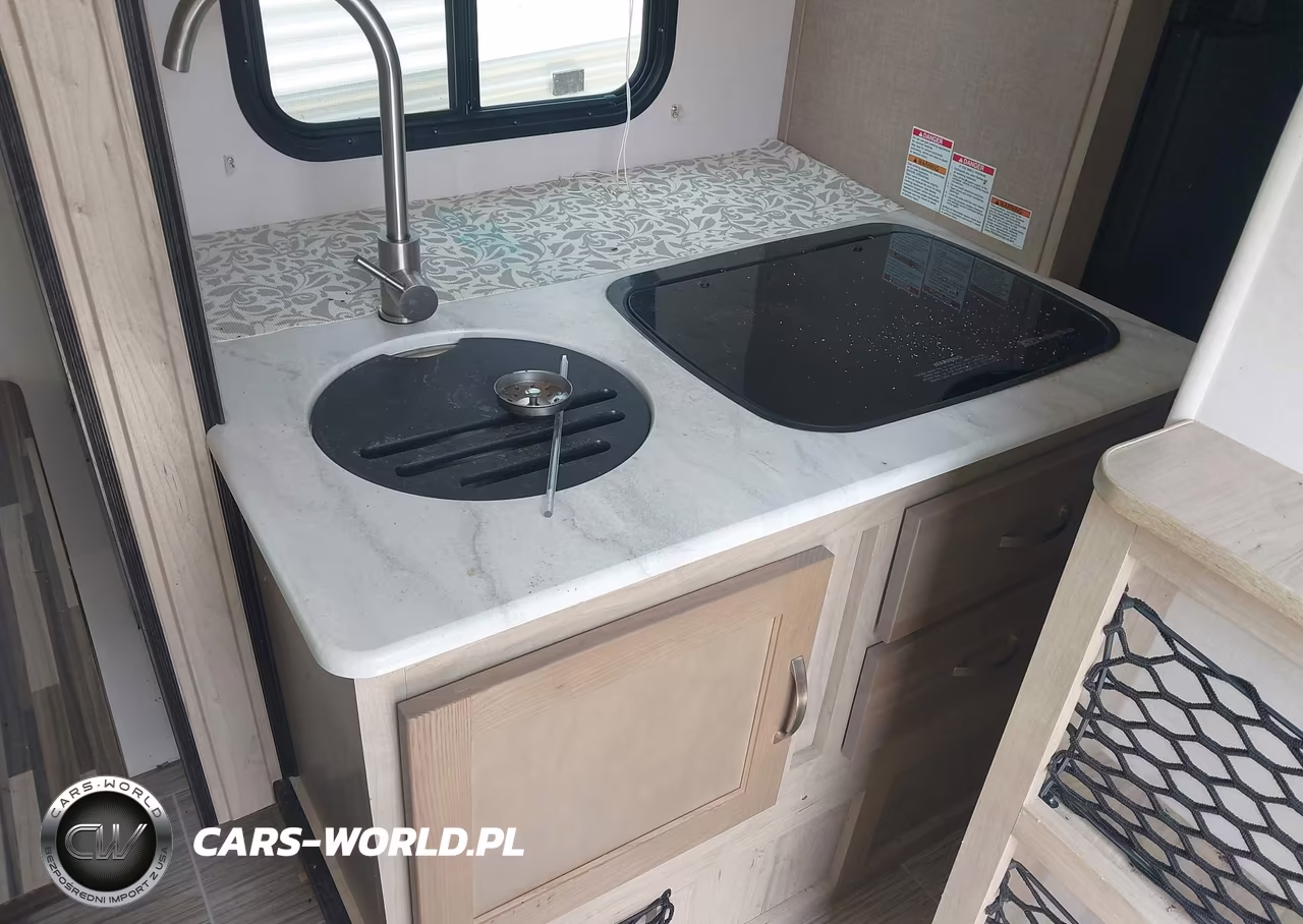 2019 Forest River R-Pod 189 Travel Trailer VIN:4X4TRPU14KB022602 - 12