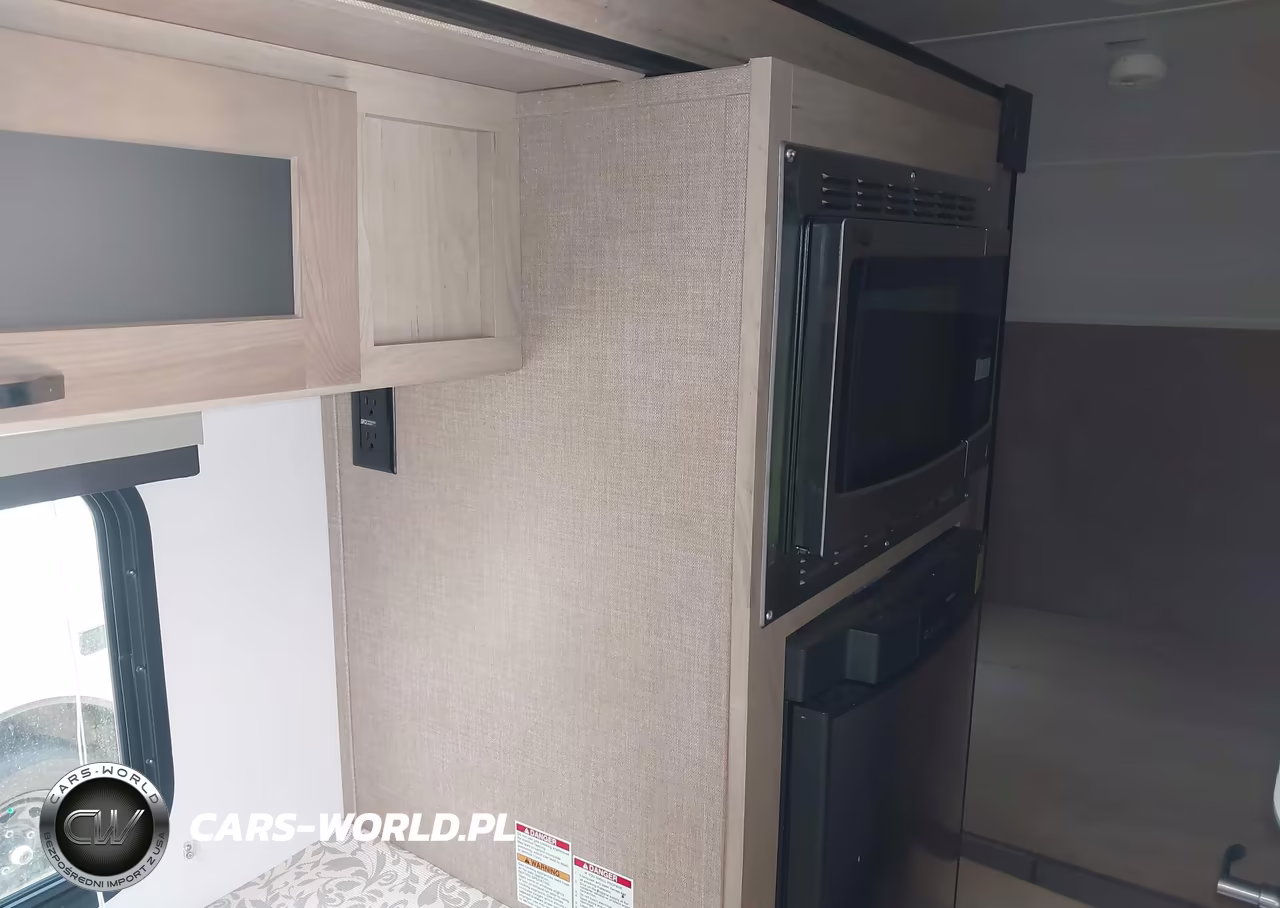 2019 Forest River R-Pod 189 Travel Trailer VIN:4X4TRPU14KB022602 - 17
