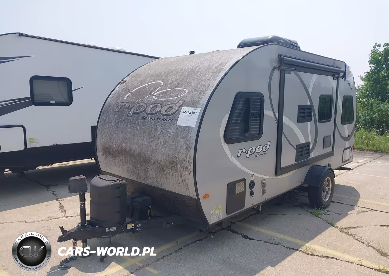 2019 Forest River R-Pod 189 Travel Trailer VIN:4X4TRPU14KB022602 - 2