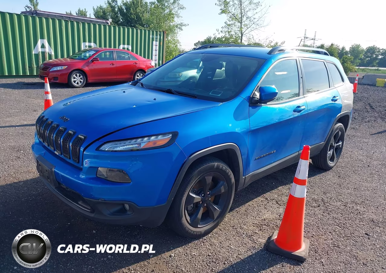 2018 Jeep Cherokee Latitude 4X4 VIN:1C4PJMCX0JD598614 - 2
