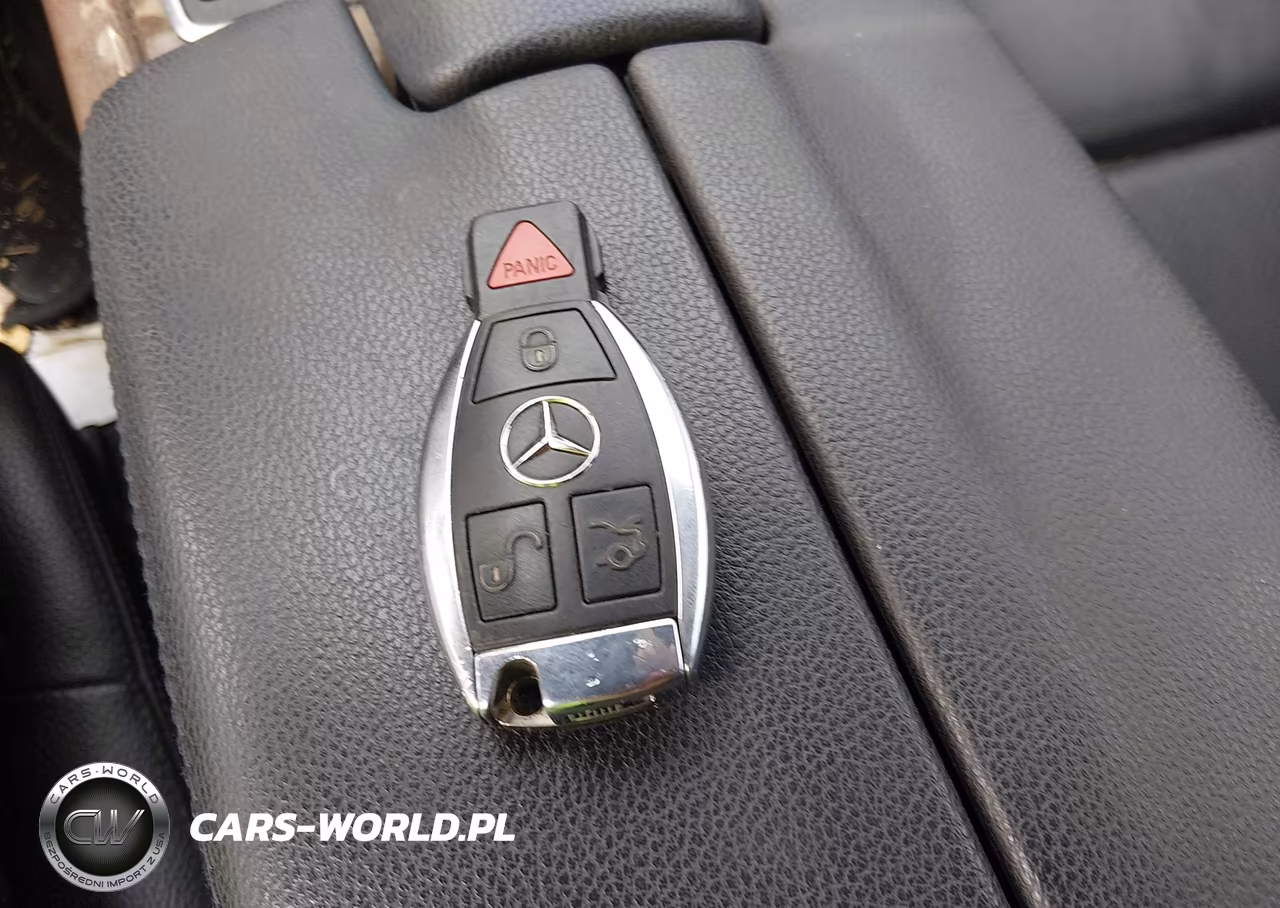2012 Mercedes-Benz E 350 4Matic VIN:WDDHF8JB9CA608653 - 11