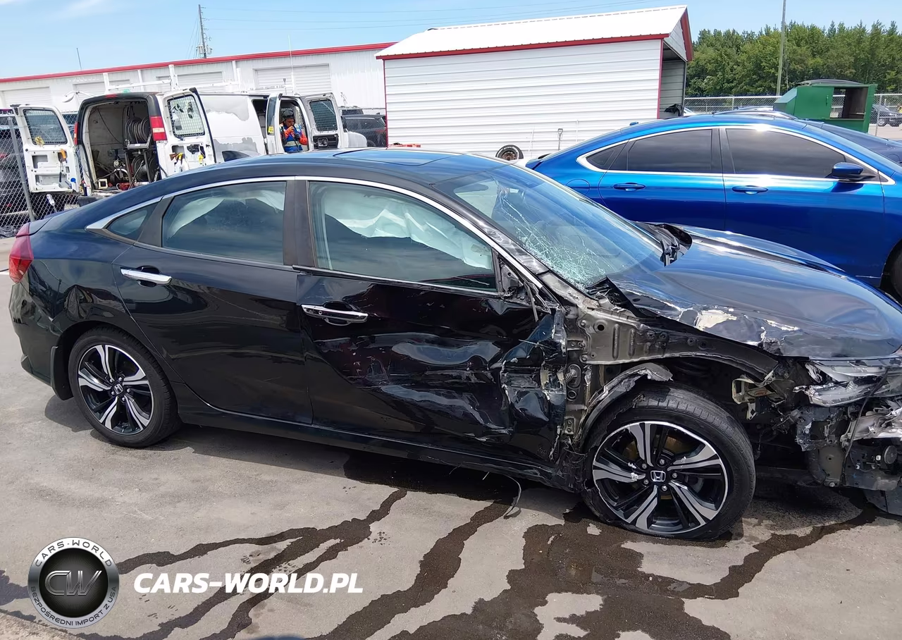 2017 Honda Civic Touring VIN:19XFC1F94HE032319 - 13