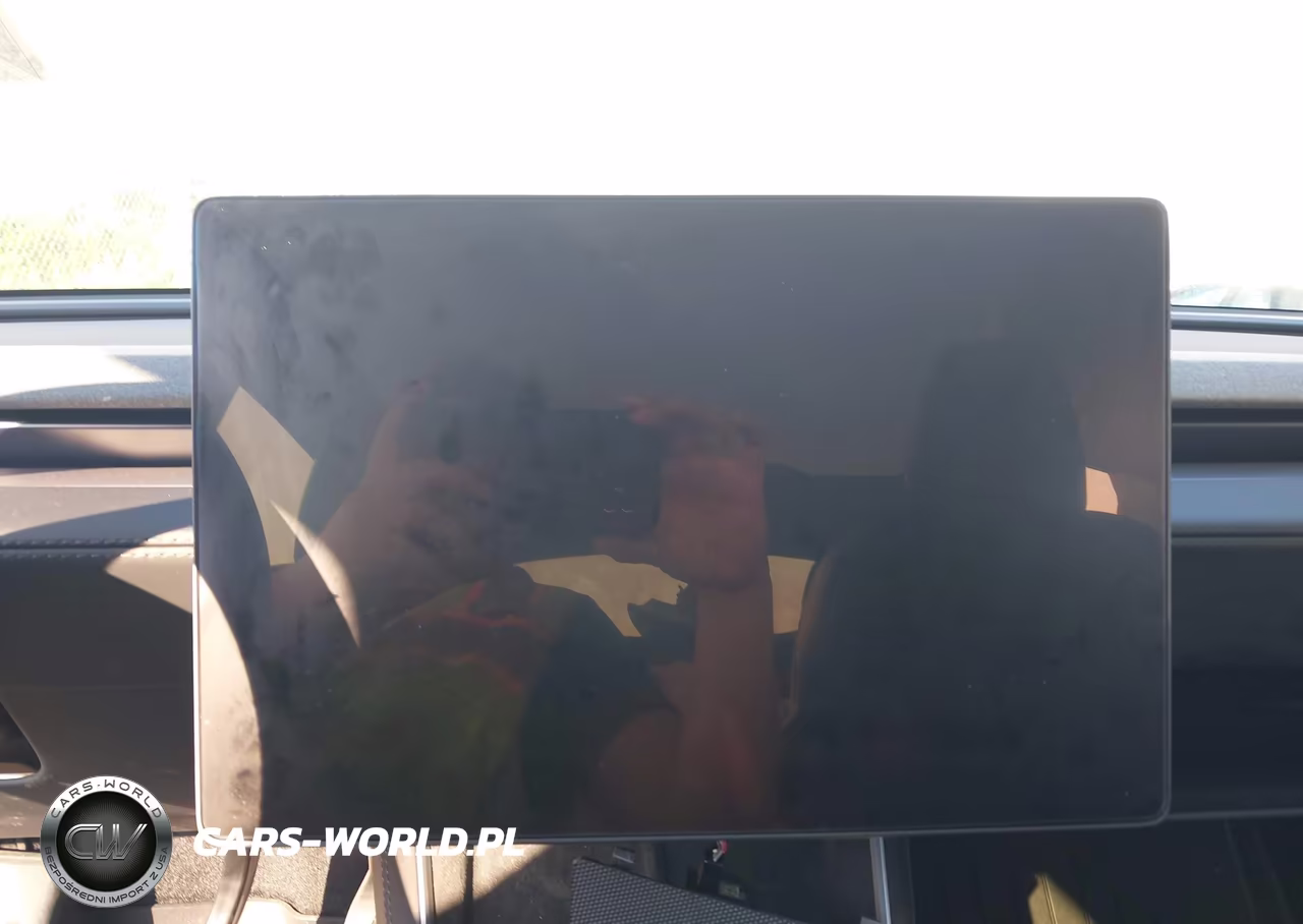 2026 Tesla Model Y All-Wheel Drive-Long Range Launch Series-Premium All-Wheel Drive VIN:7SAYGDEE3TA491695 - 16
