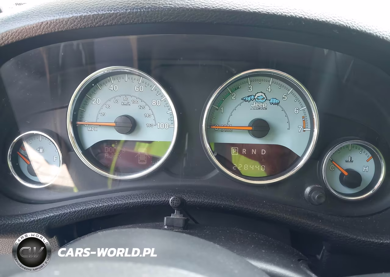 2012 Jeep Wrangler Sahara VIN:1C4AJWBG1CL172636 - 7