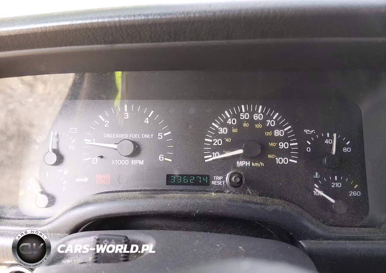 1999 Jeep Cherokee Classic-Sport VIN:1J4FT68S6XL575085 - 7