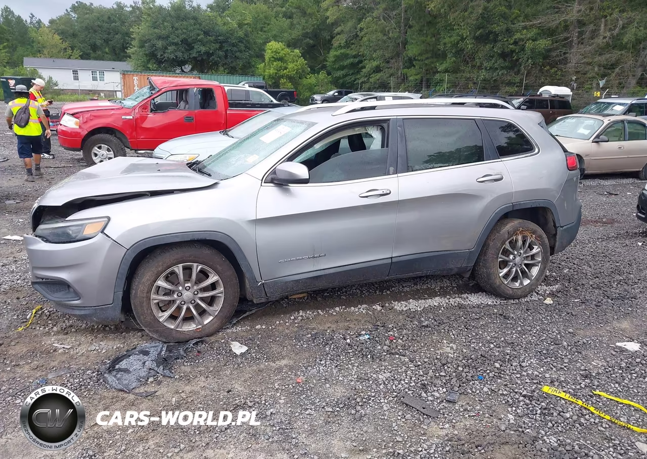 2019 Jeep Cherokee Latitude Plus Fwd VIN:1C4PJLLBXKD455864 - 13