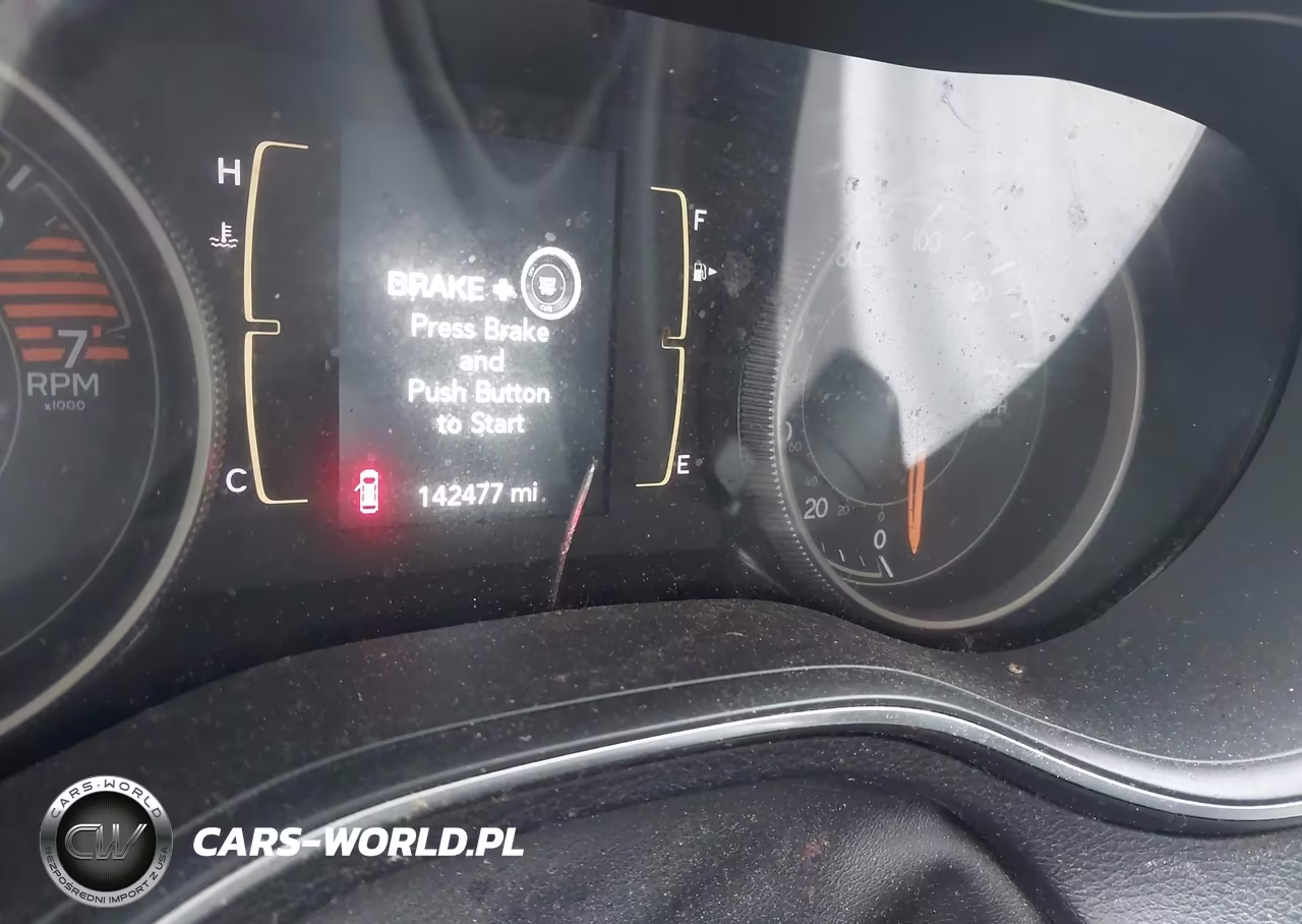 2019 Jeep Cherokee Latitude Plus Fwd VIN:1C4PJLLBXKD455864 - 14