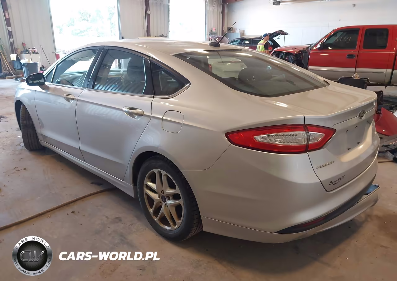 2015 Ford Fusion Se VIN:1FA6P0H73F5118472 - 3