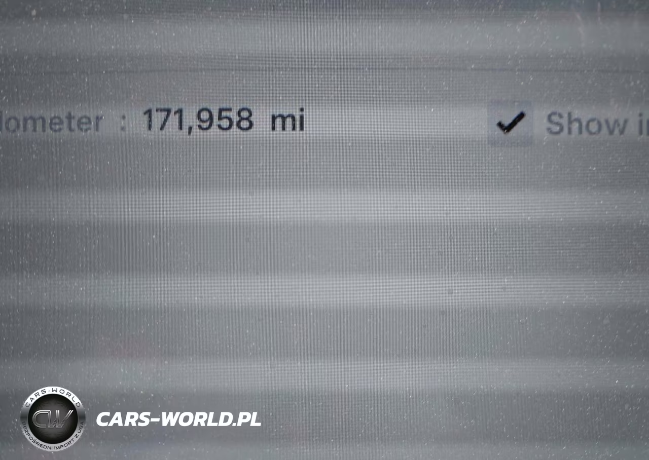 2015 Tesla Model S 70D-85D-P85D VIN:5YJSA1E22FF118471 - 15
