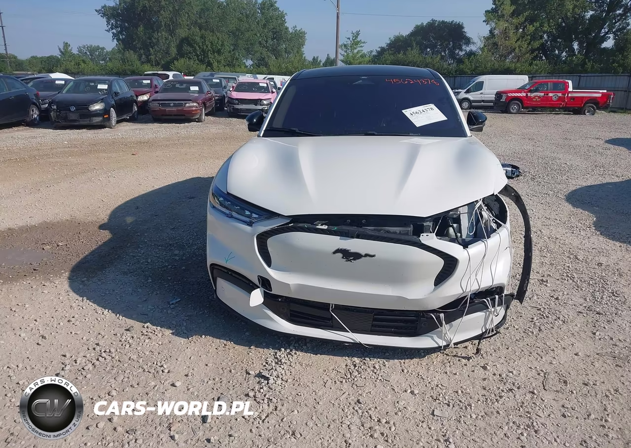 2021 Ford Mustang Mach-E California Route 1 VIN:3FMTK2R78MMA30137 - 13