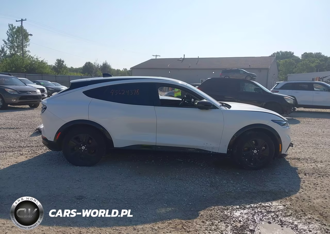 2021 Ford Mustang Mach-E California Route 1 VIN:3FMTK2R78MMA30137 - 14